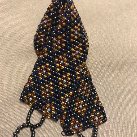 Jewelry - Picture 2 of 3